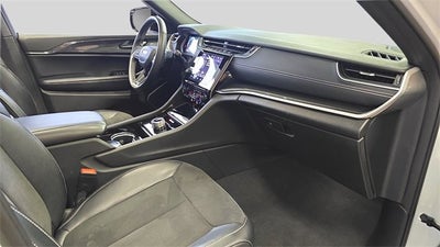 2022 Jeep Grand Cherokee Altitude