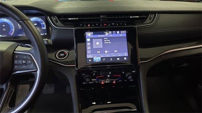 2022 Jeep Grand Cherokee Altitude