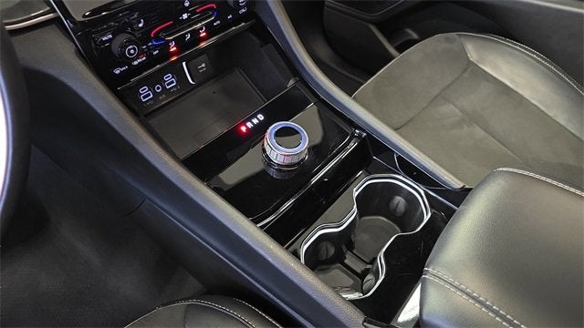 2022 Jeep Grand Cherokee Altitude