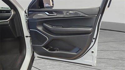 2022 Jeep Grand Cherokee Altitude