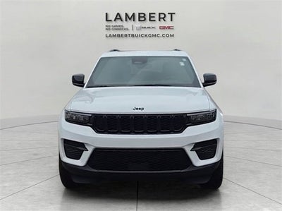 2022 Jeep Grand Cherokee Altitude