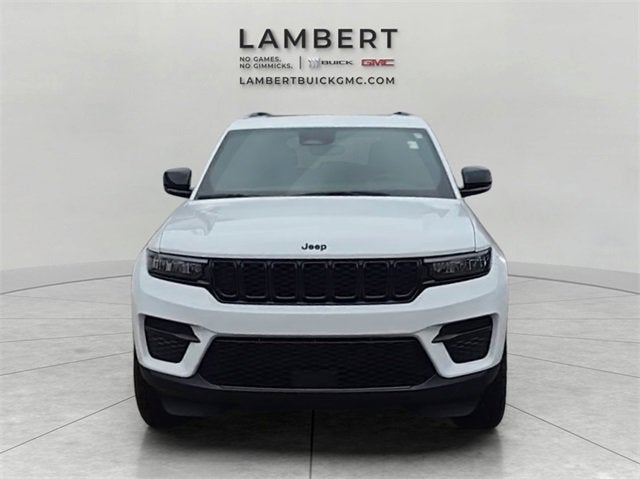 2022 Jeep Grand Cherokee Altitude