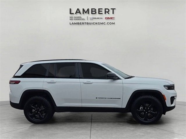 2022 Jeep Grand Cherokee Altitude