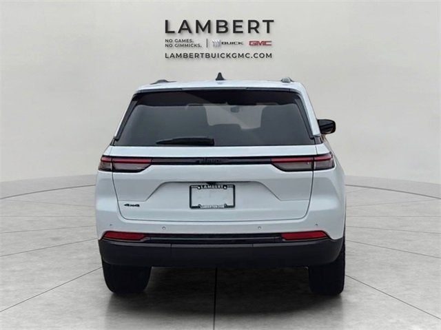 2022 Jeep Grand Cherokee Altitude