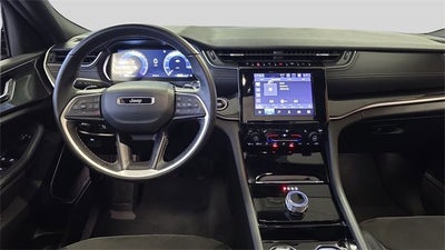 2022 Jeep Grand Cherokee Altitude