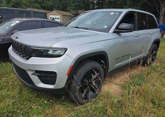 2023 Jeep Grand Cherokee Altitude X