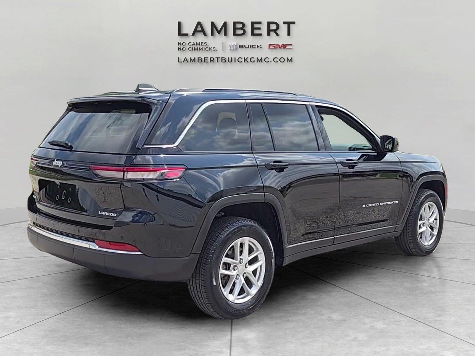 2024 Jeep Grand Cherokee Laredo X