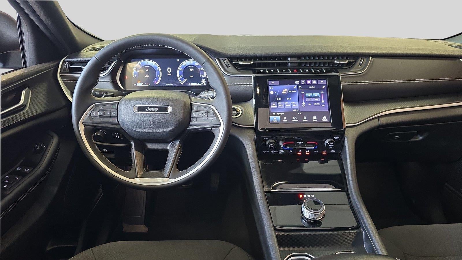 2024 Jeep Grand Cherokee Laredo X