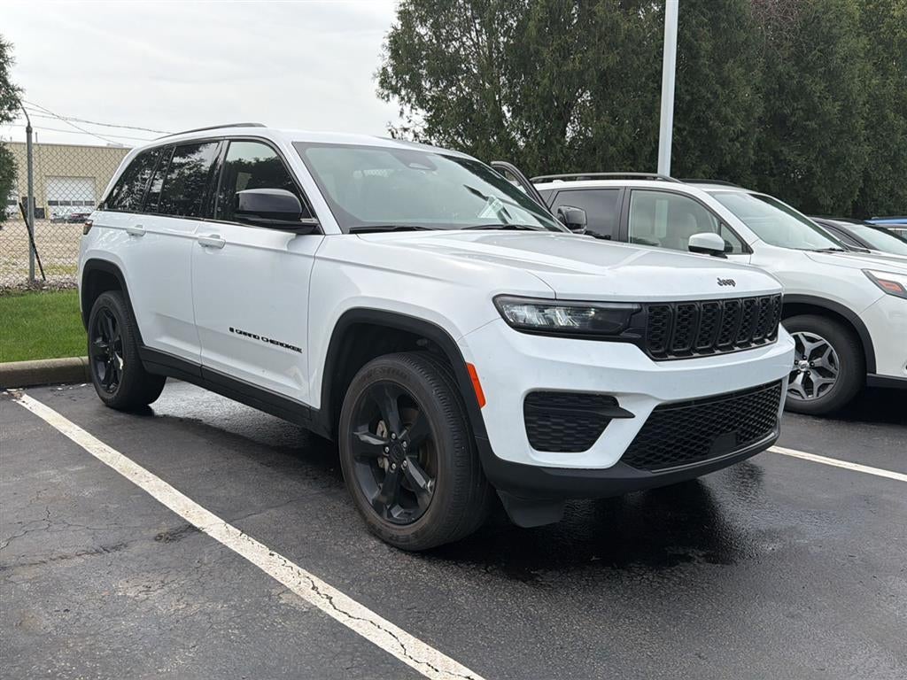 2023 Jeep Grand Cherokee Altitude