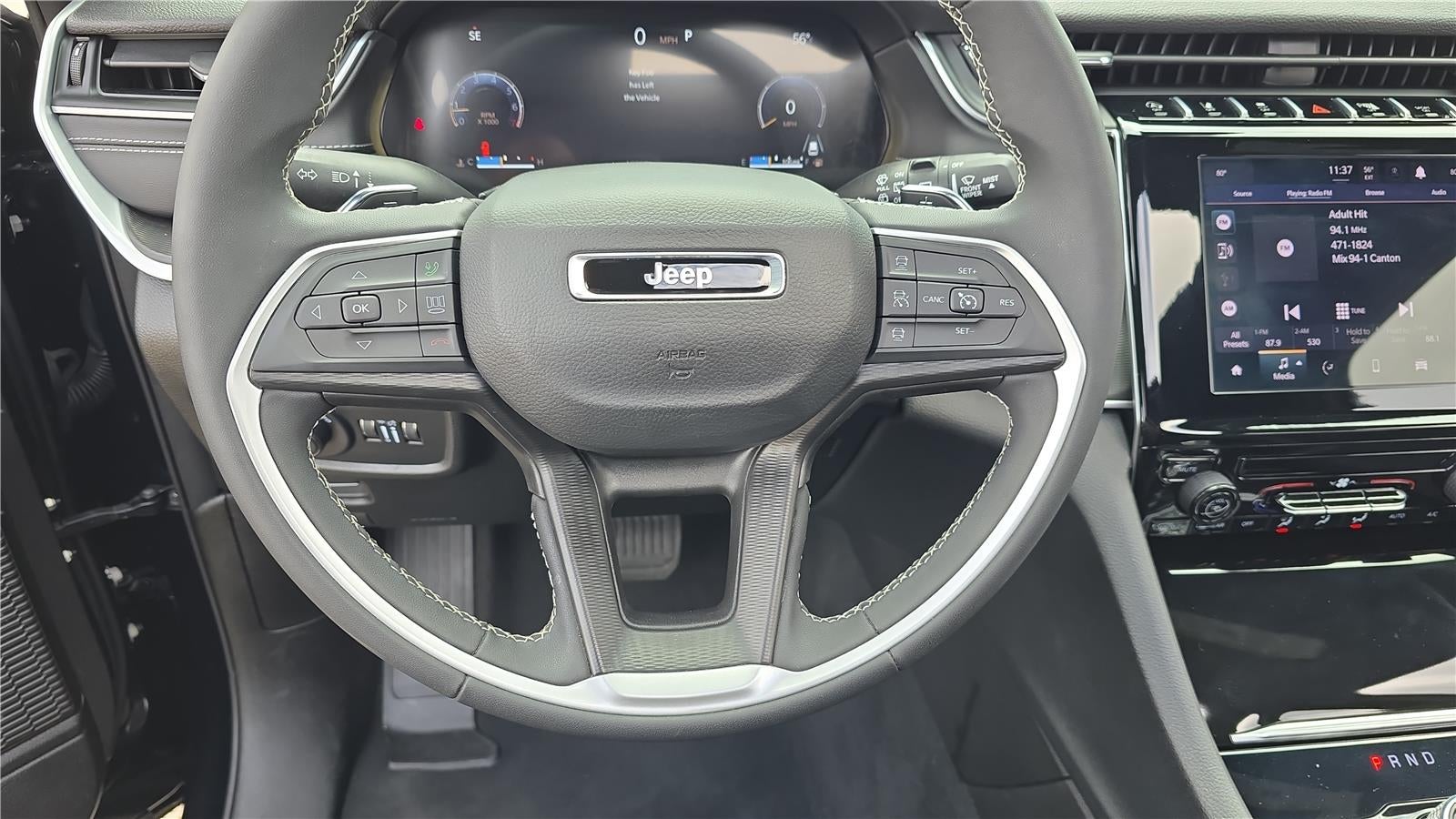 2025 Jeep Grand Cherokee Laredo X