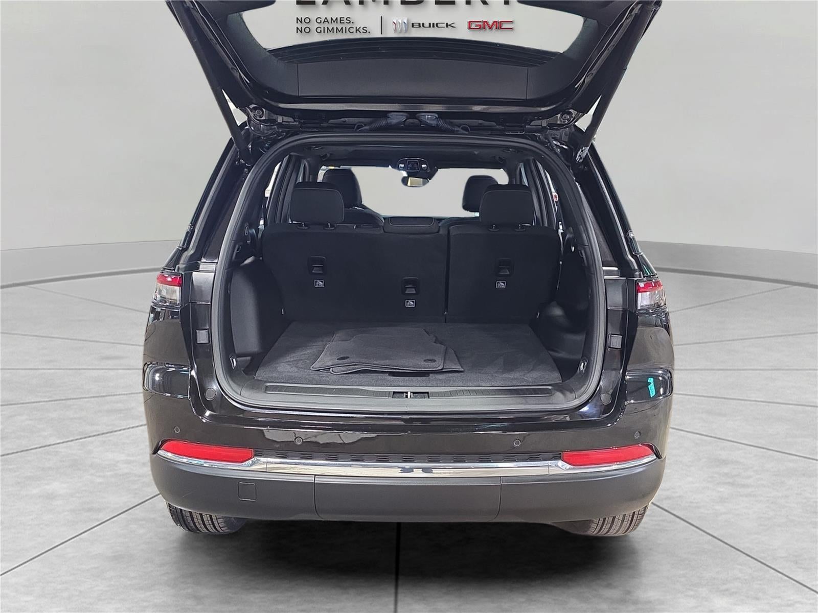 2024 Jeep Grand Cherokee Laredo X