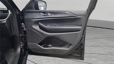 2024 Jeep Grand Cherokee Laredo X