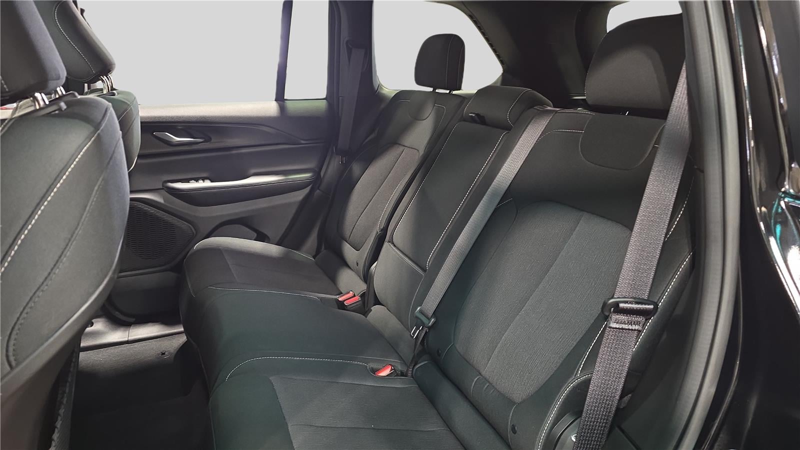 2024 Jeep Grand Cherokee Laredo X