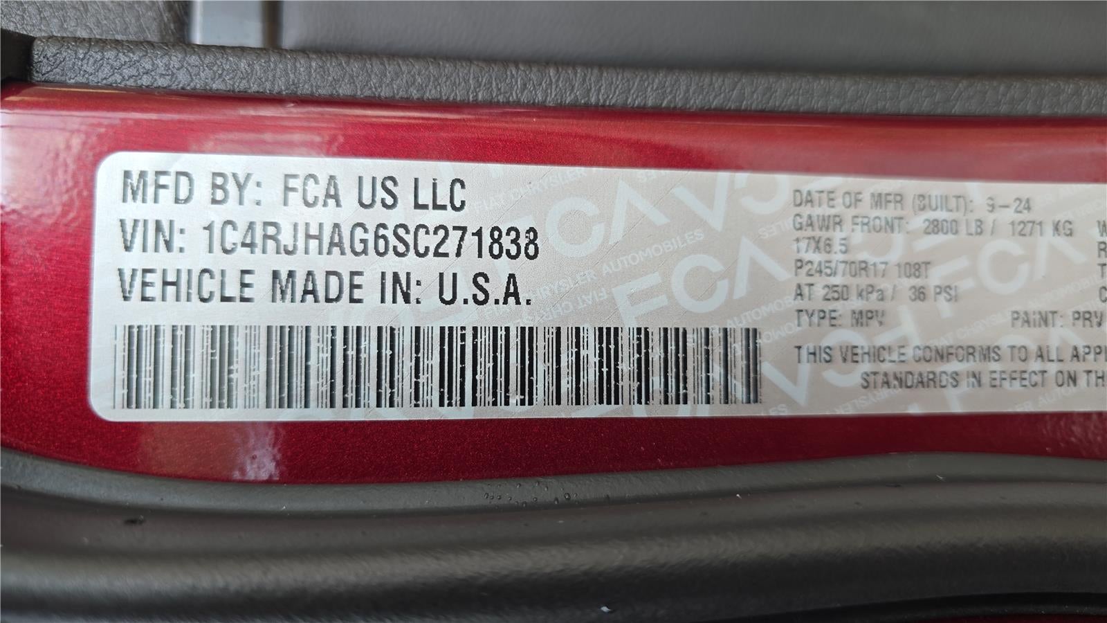 2025 Jeep Grand Cherokee Laredo