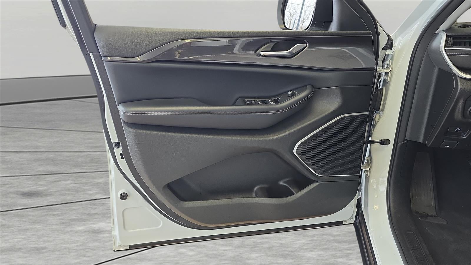 2022 Jeep Grand Cherokee Laredo