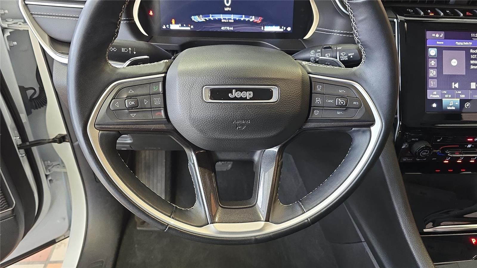 2022 Jeep Grand Cherokee Laredo