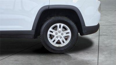 2022 Jeep Grand Cherokee Laredo