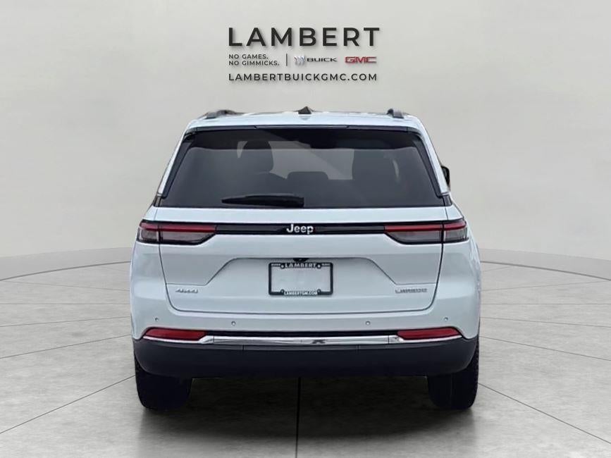 2022 Jeep Grand Cherokee Laredo