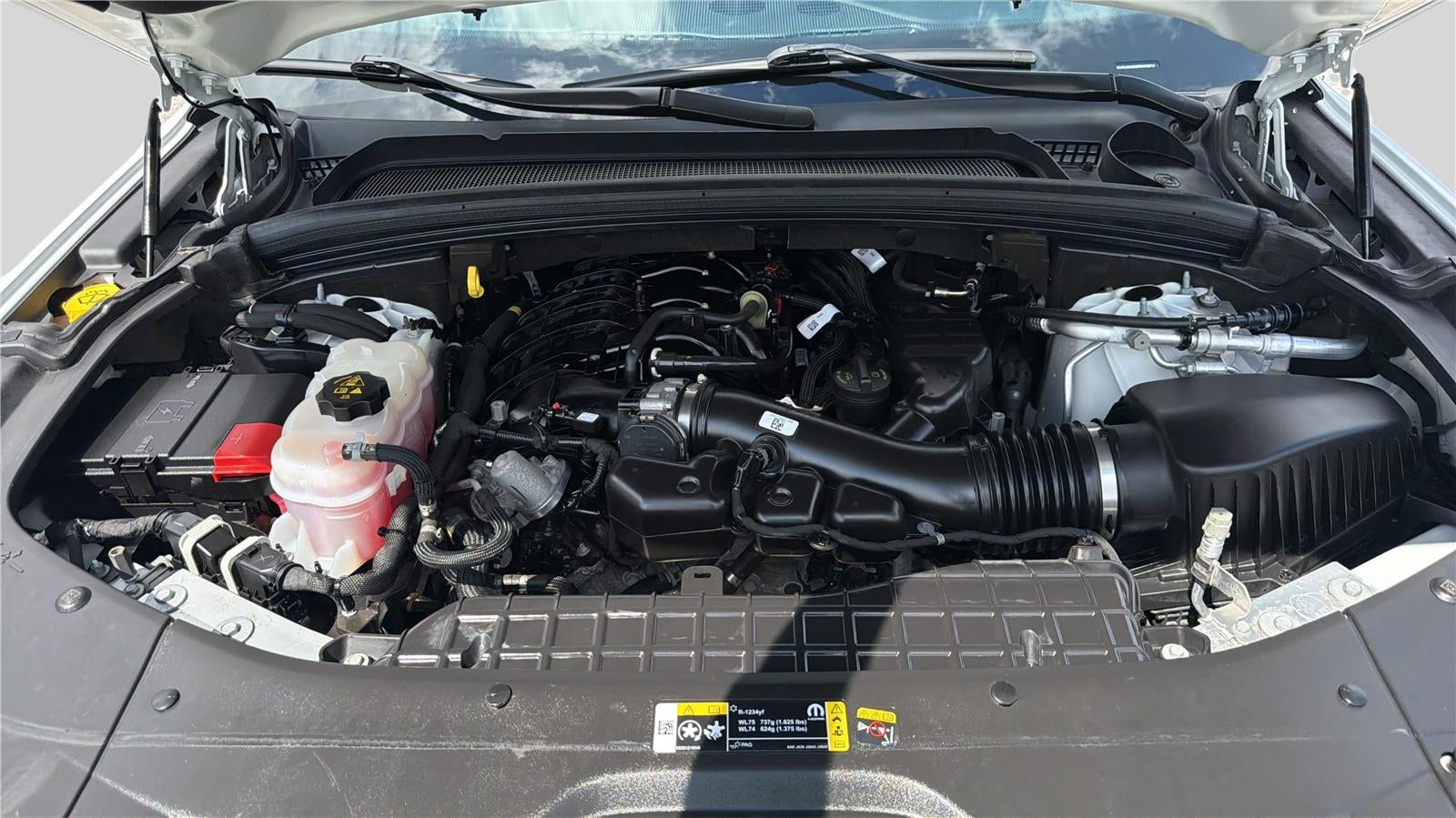 2022 Jeep Grand Cherokee L Laredo