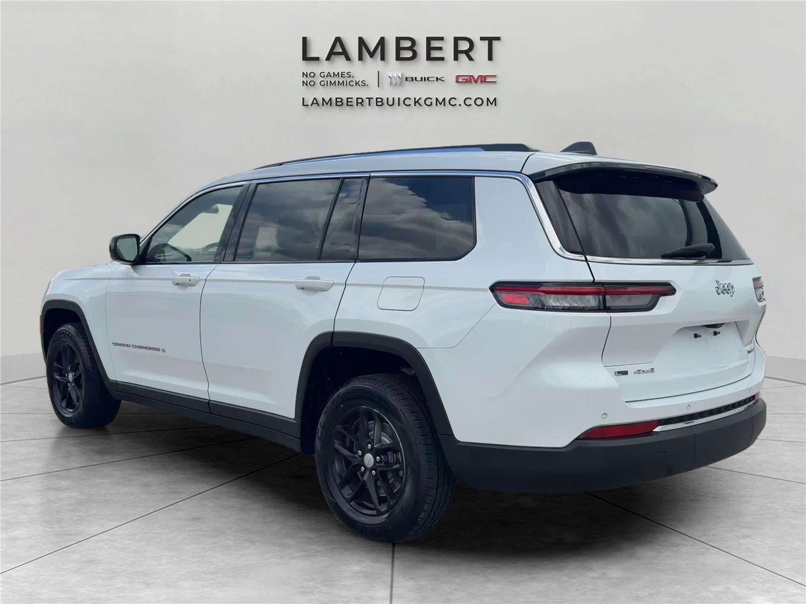 2022 Jeep Grand Cherokee L Laredo