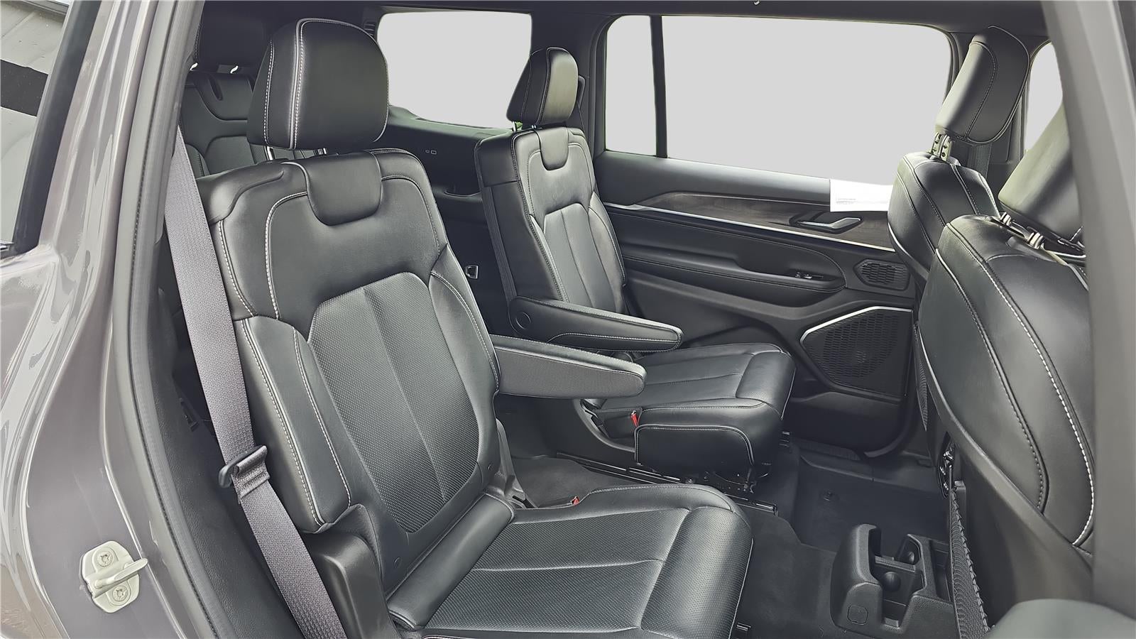 2024 Jeep Grand Cherokee L Overland