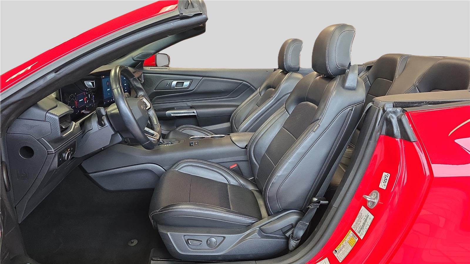 2025 Ford Mustang EcoBoost
