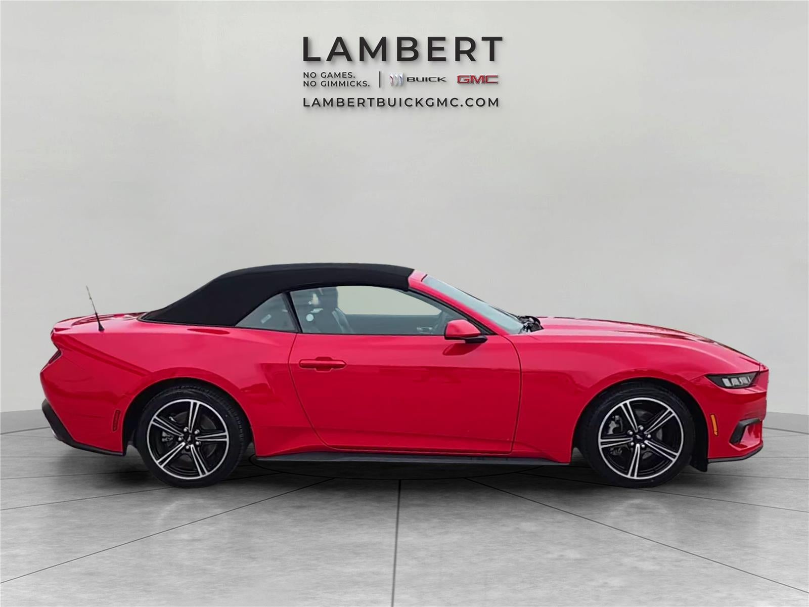 2025 Ford Mustang EcoBoost