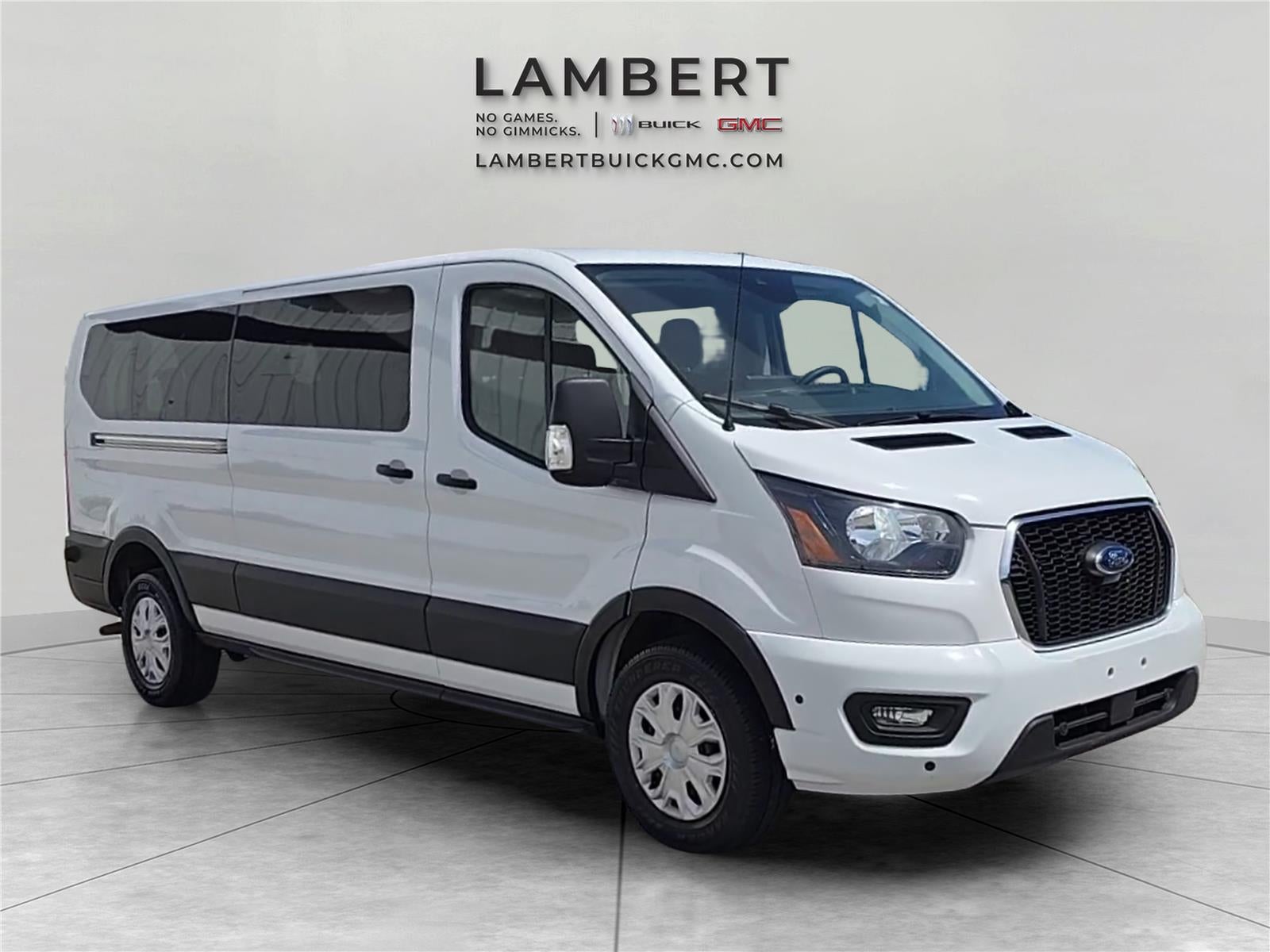 2024 Ford Transit Passenger Wagon XL
