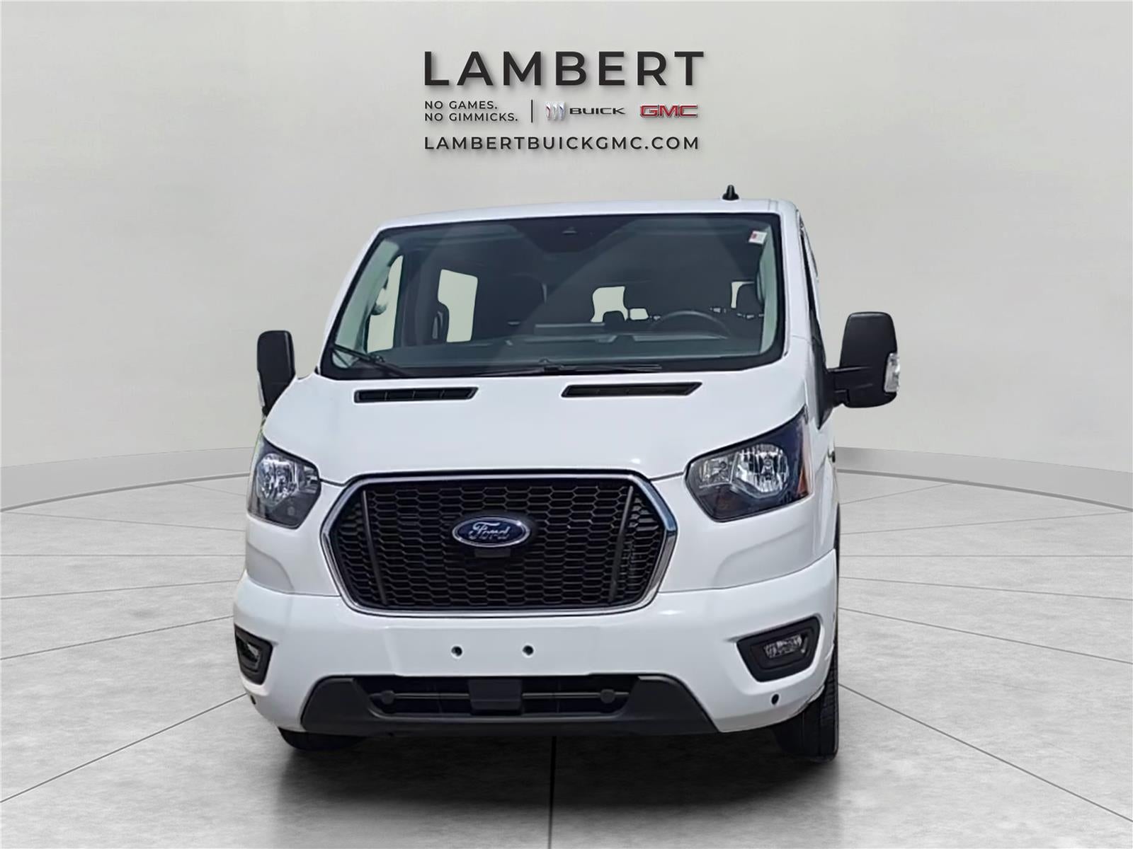 2024 Ford Transit Passenger Wagon XL