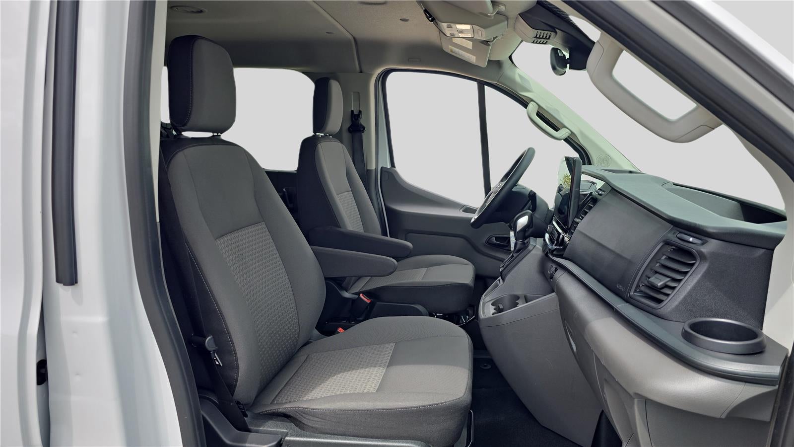 2025 Ford Transit Passenger Wagon XL