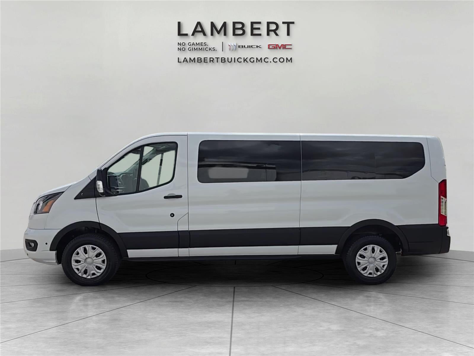 2025 Ford Transit Passenger Wagon XL