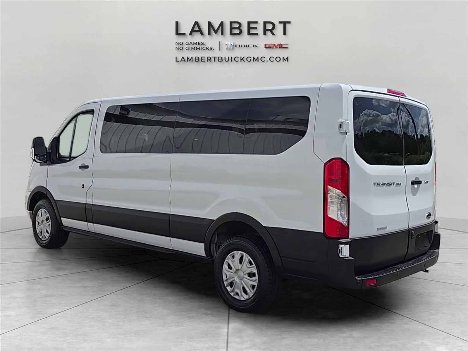 2025 Ford Transit Passenger Wagon XL