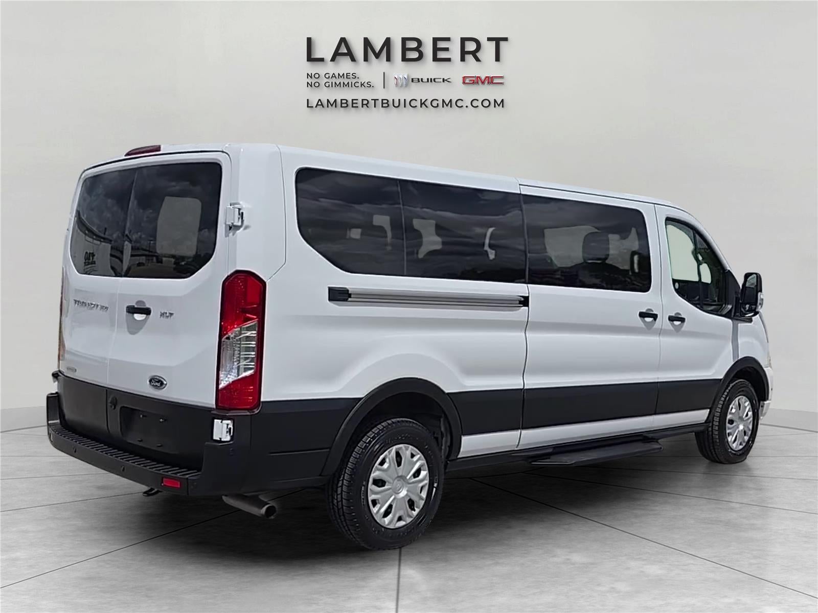 2025 Ford Transit Passenger Wagon XL