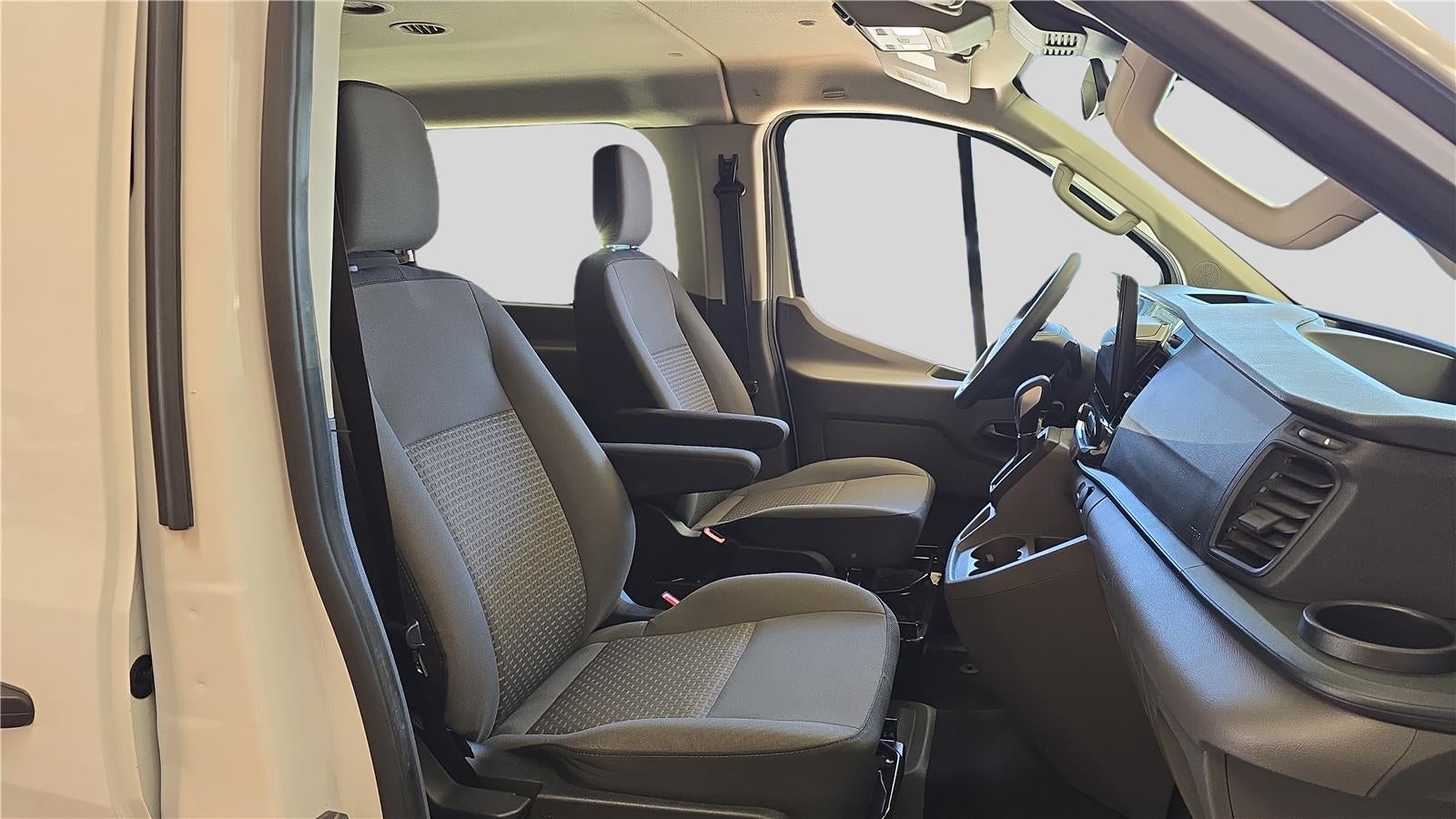 2025 Ford Transit Passenger Wagon XL