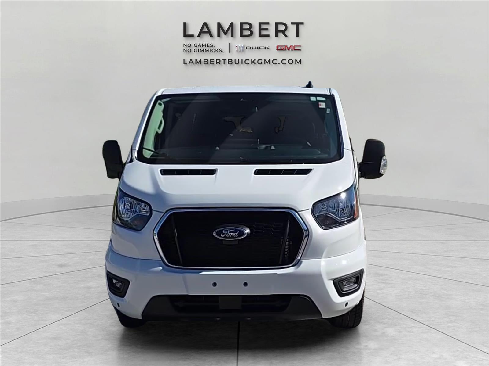 2025 Ford Transit Passenger Wagon XL