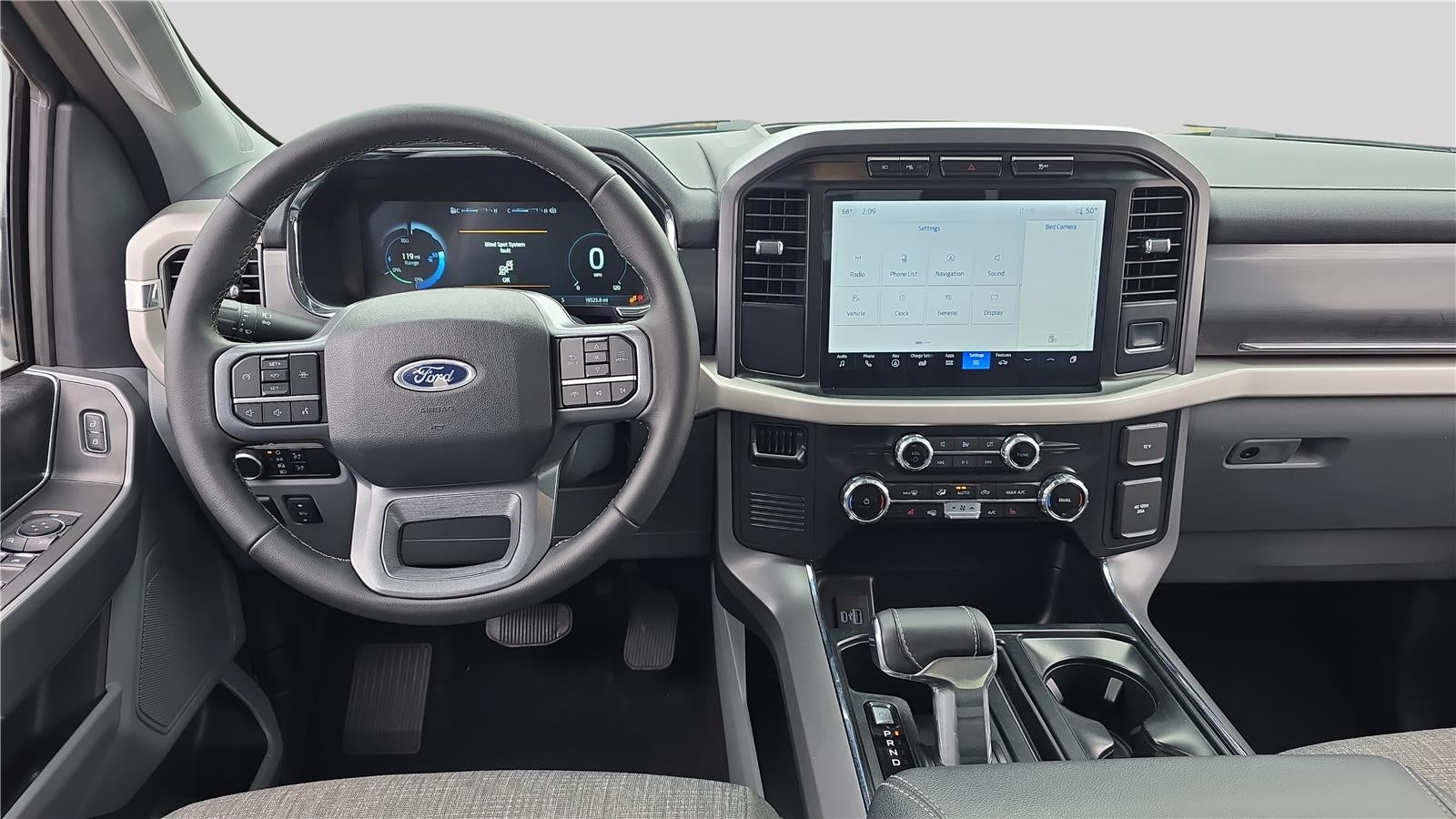 2023 Ford F-150 Lightning Pro