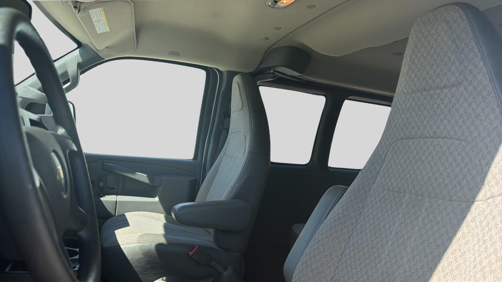 2016 Chevrolet Express Passenger 3500 LT