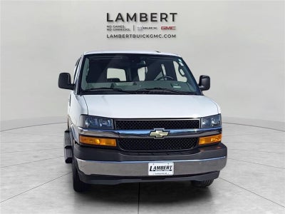 2023 Chevrolet Express Passenger 3500 1LT