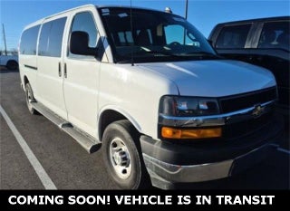2023 Chevrolet Express Passenger 3500 1LT