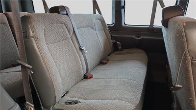 2025 Chevrolet Express Passenger 1LT