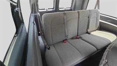 2025 Chevrolet Express Passenger 1LT