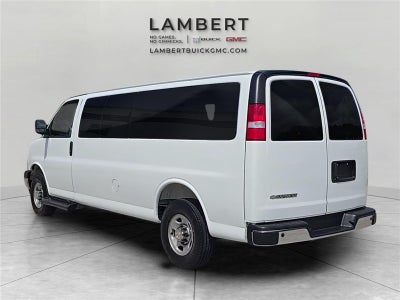2025 Chevrolet Express Passenger 1LT