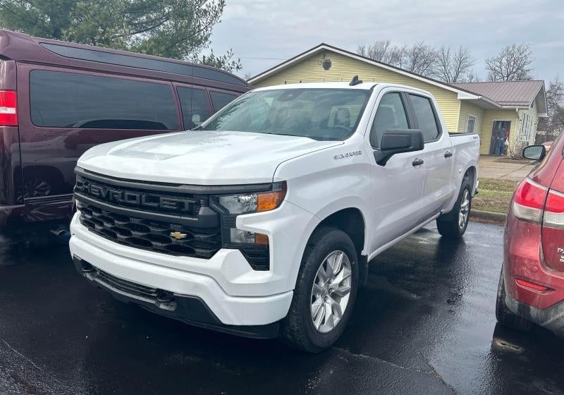 2023 Chevrolet Silverado 1500 Custom
