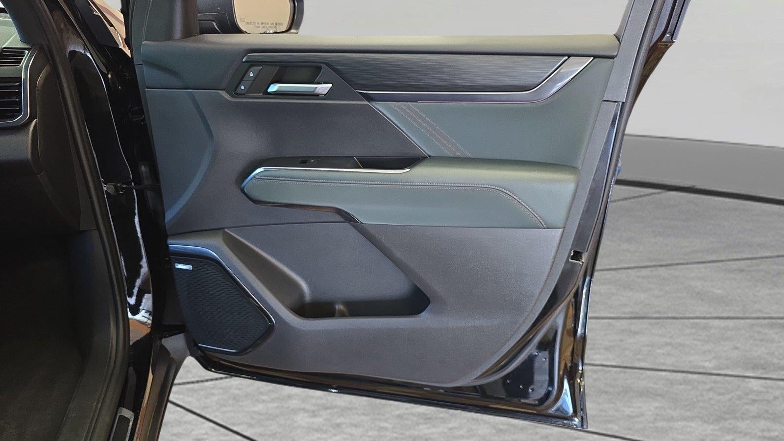 2024 GMC Acadia AT4