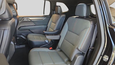 2024 GMC Acadia AT4