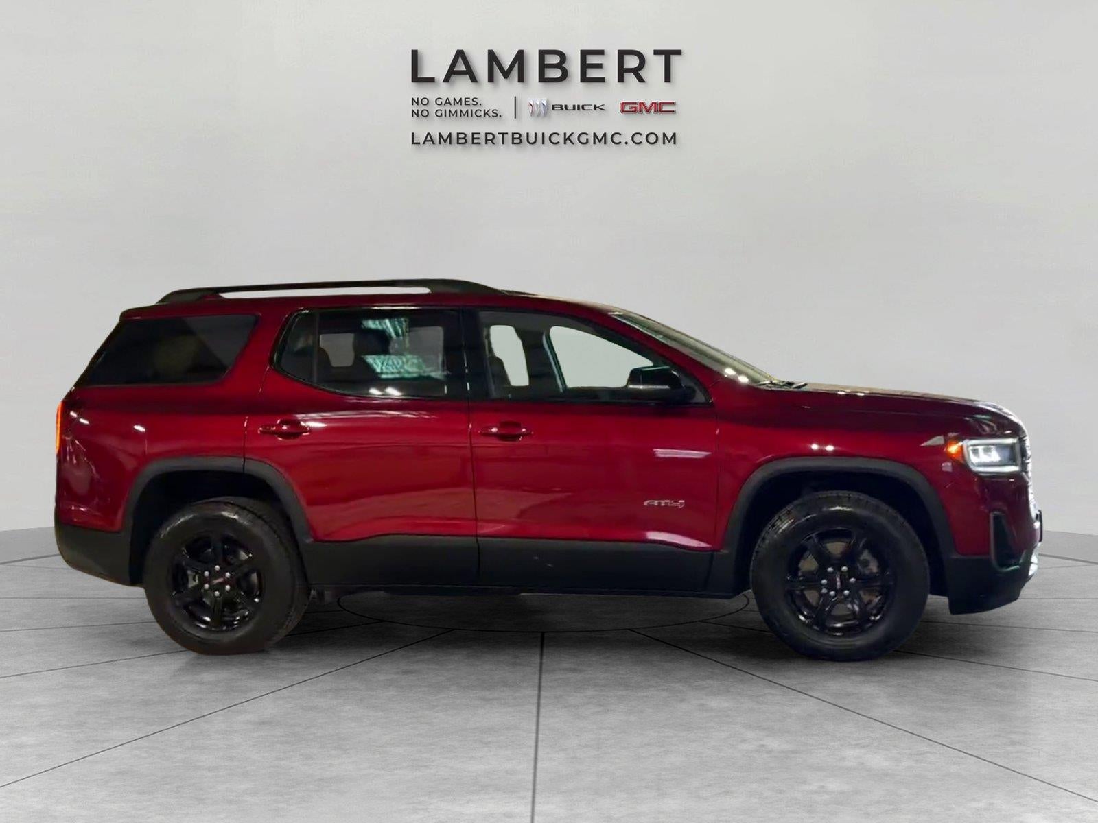 2023 GMC Acadia AT4