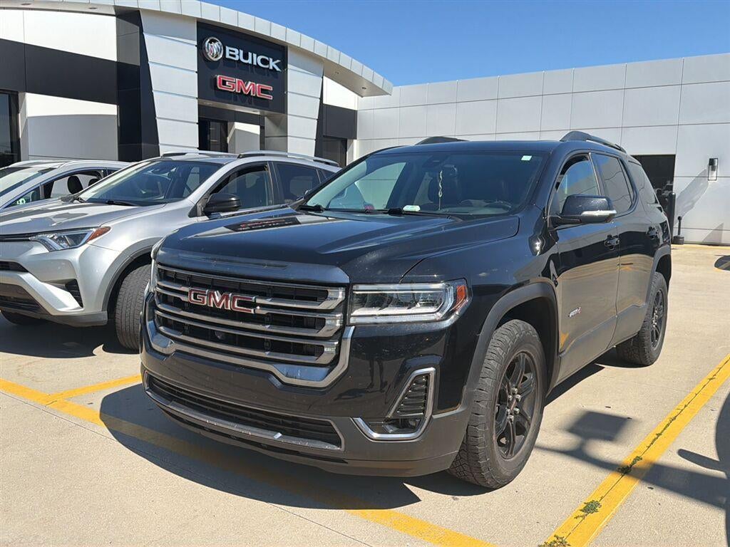 2023 GMC Acadia AT4