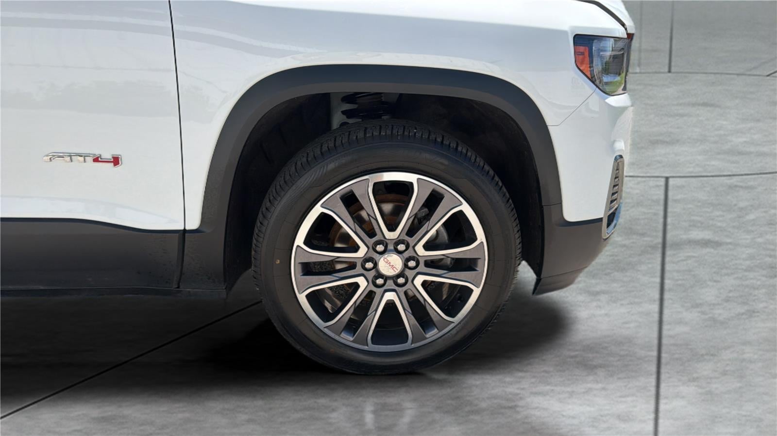 2020 GMC Acadia AT4