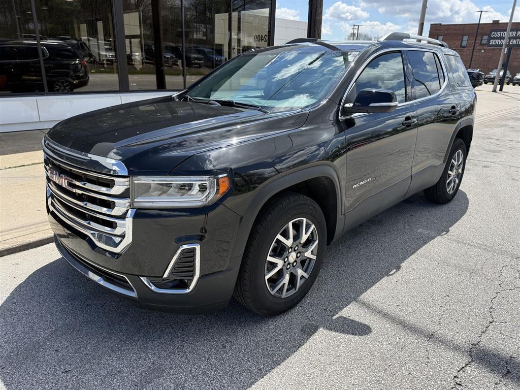 2023 GMC Acadia SLT