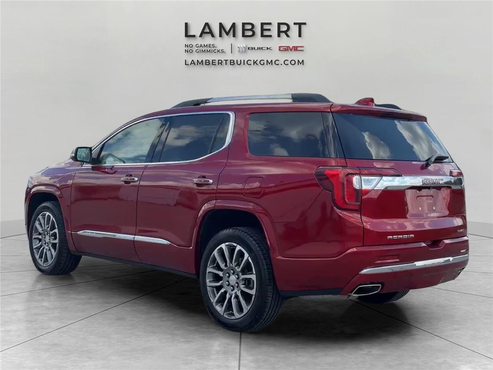 2023 GMC Acadia Denali
